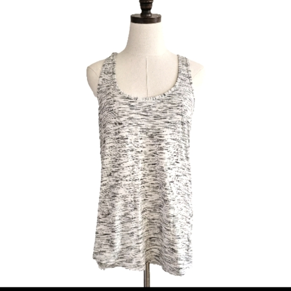 Lululemon Heathered Gray Workout Yoga Gym Essential Pleated Back Tank Top Sz 10 - Picture 1 of 10